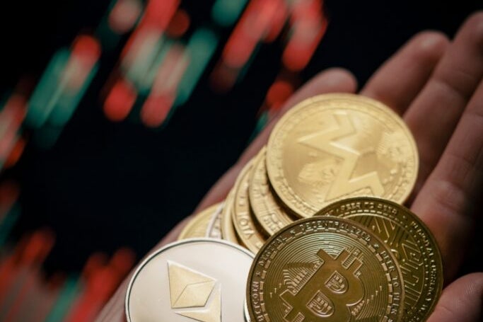 Jim Cramer weighs in as Bitcoin surpasses $1 trillion market cap: 'Next to $1 trillion level?'