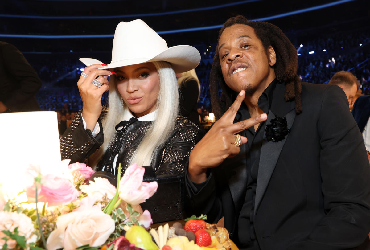 The cowboy style returns to pop culture thanks to Beyoncé, 'Barbie' and Bella Hadid