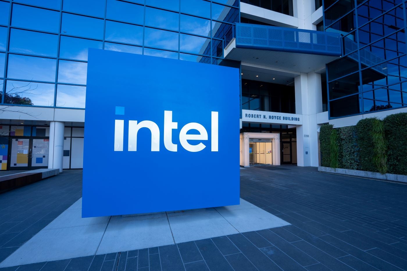 Intel Vision 2024 offers a new look at Gaudi 3 AI chip